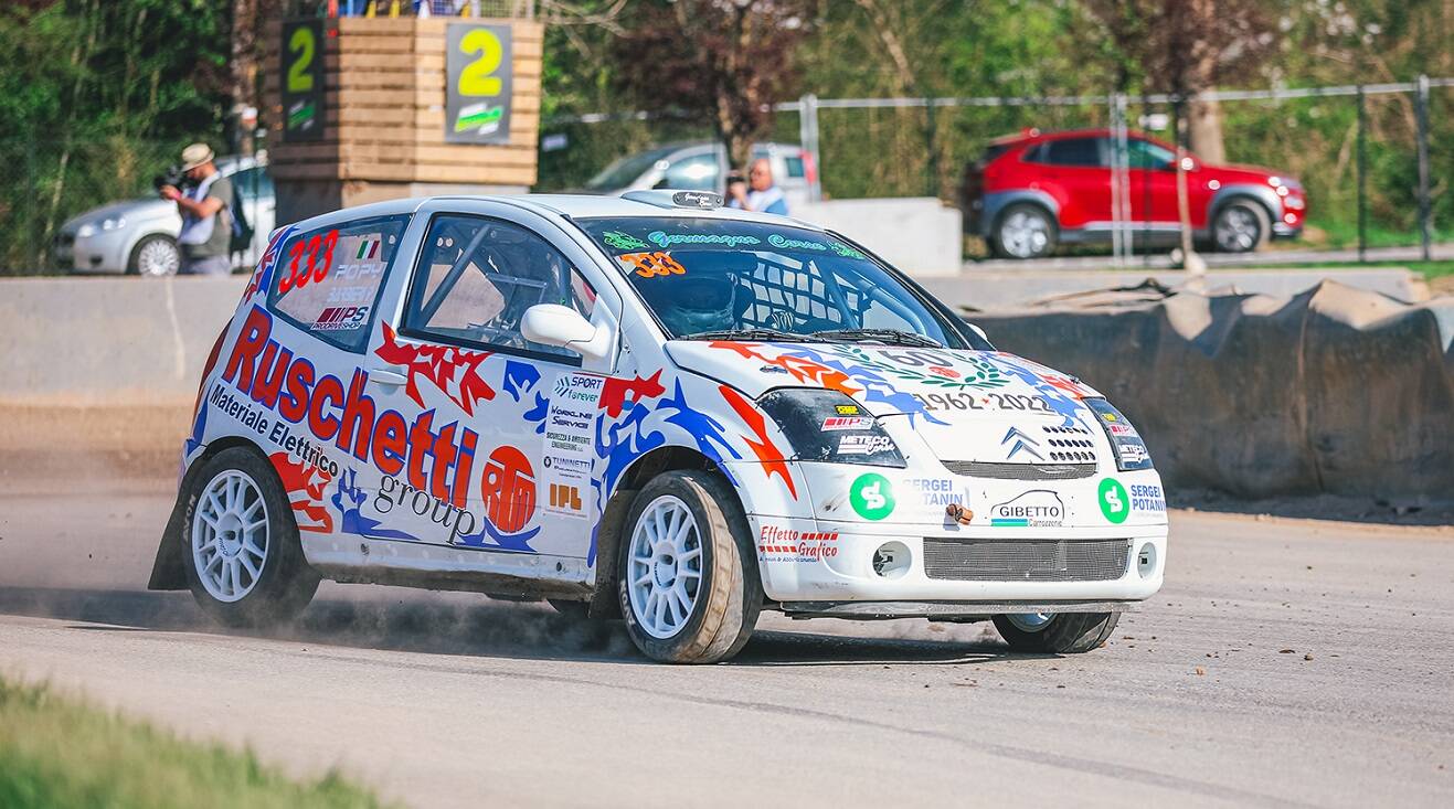 (Foto Magnano) Paolo Barbieri nel 2° appuntamento del Campionato Italiano Rally Cross a Maggiora